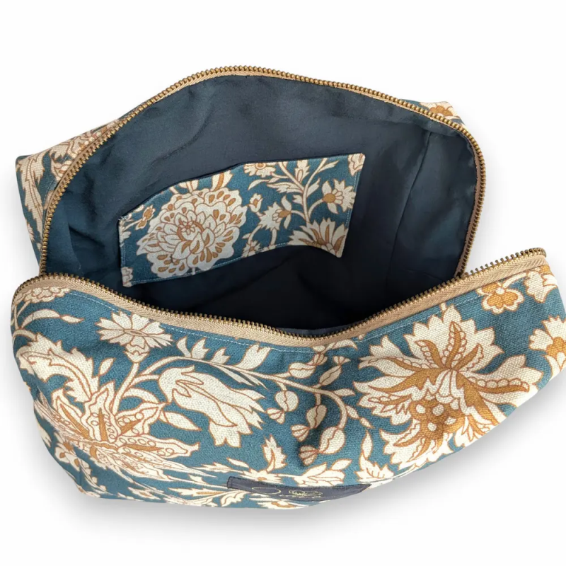 Vanity Vintage Flower