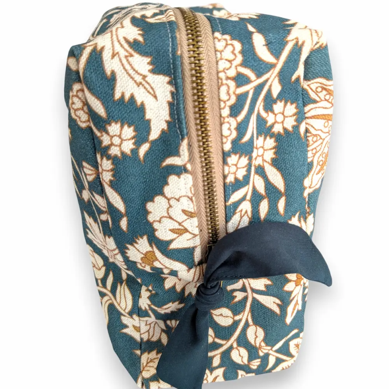 Vanity Vintage Flower