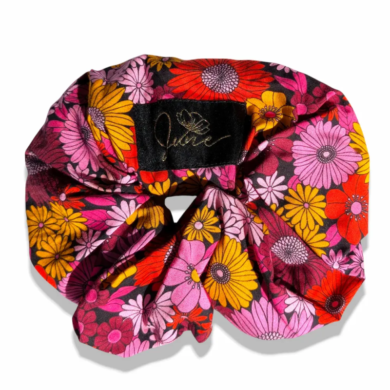 Crunchy chouchou Purple Velvet Flower